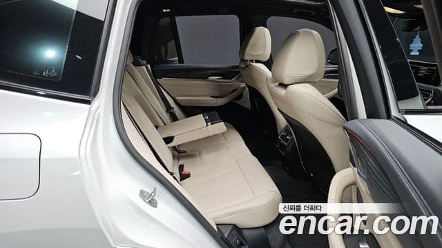 BMW iX3 M Sport, 2024 12