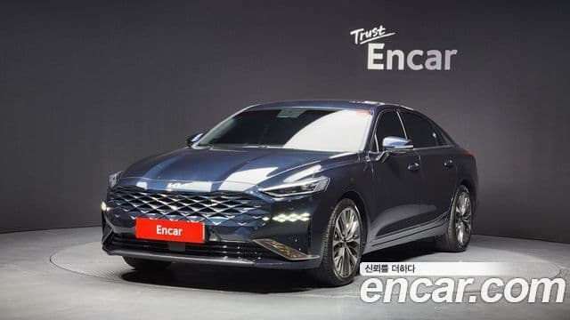 Kia K8 Signature, 2022 1