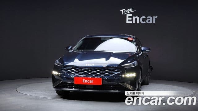 Kia K8 Signature, 2022 3