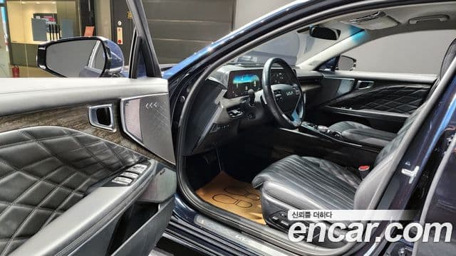 Kia K8 Signature, 2022 11