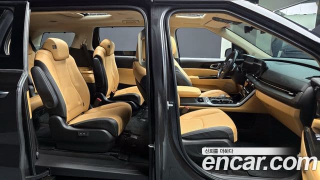 Kia Carnival 4세대 Signature, 2023 10