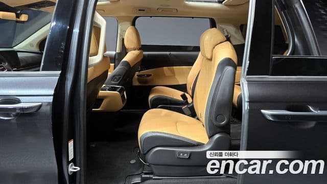 Kia Carnival 4세대 Signature, 2023 12
