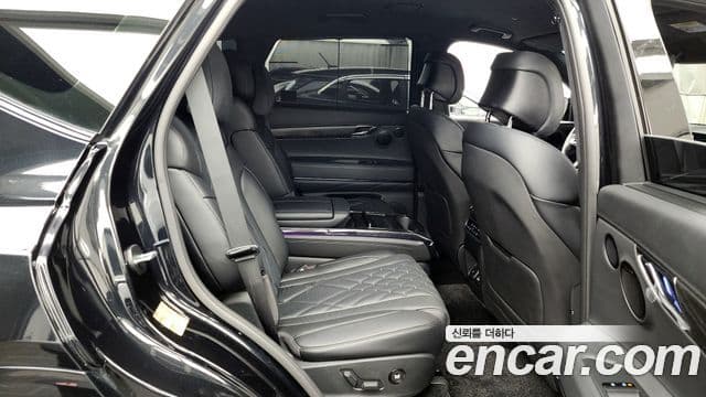 Genesis GV80 чёрный, 2025 12