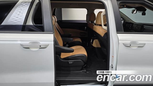 Kia Carnival 4세대 Prestige, 2023 12