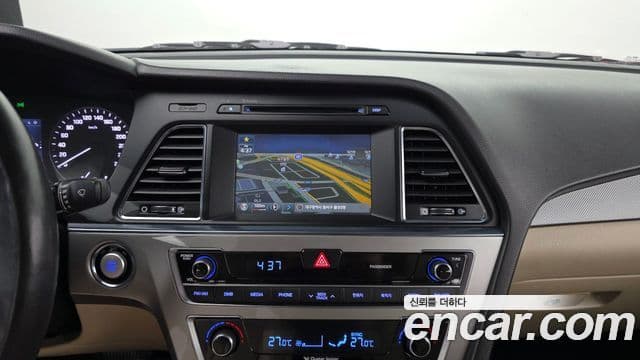 Hyundai LF Sonata Special, 2015 16