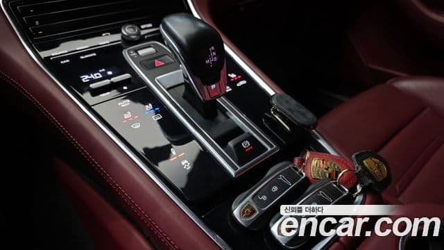 Porsche Panamera (971) 4.0 турбо, 2018 9