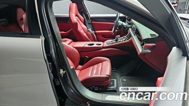 Porsche Panamera (971) 4.0 турбо, 2018 10