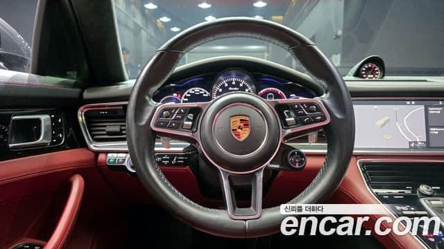 Porsche Panamera (971) 4.0 турбо, 2018 13