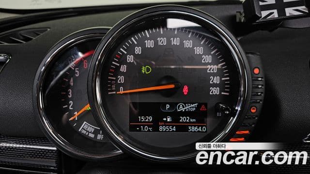 Mini Cooper D 클럽맨 2세대, 2016 8