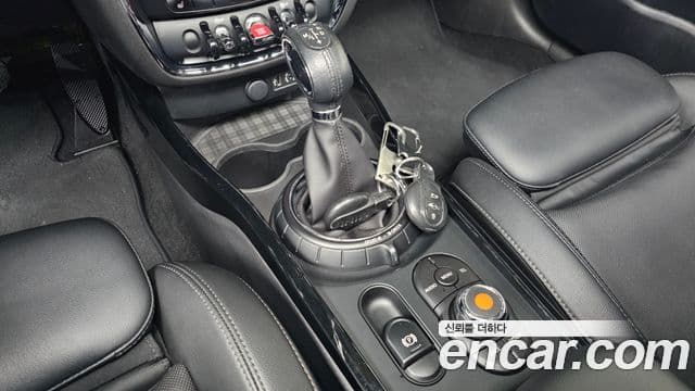 Mini Cooper D 클럽맨 2세대, 2016 9