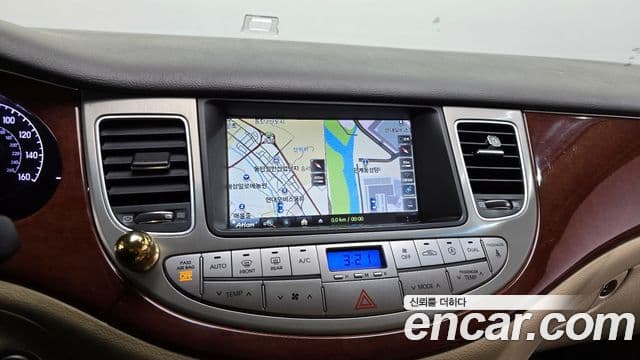 Hyundai Genesis 3.8 экспортная версия, 2014 18