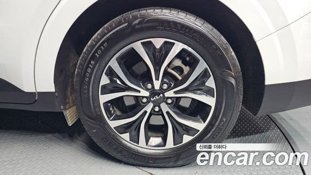 Kia Carnival 4세대 Prestige, 2023 все фото