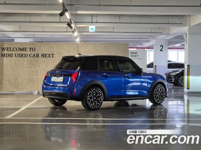 Mini Cooper S 4세대 5도어 favored, 2025 2