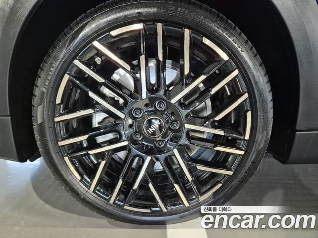 Mini Cooper S 4세대 5도어 favored, 2025 все фото