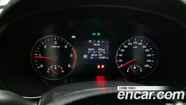 Kia Sportage The / новый Bold Noblesse, 2019 8