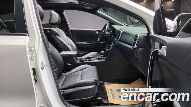 Kia Sportage The / новый Bold Noblesse, 2019 10