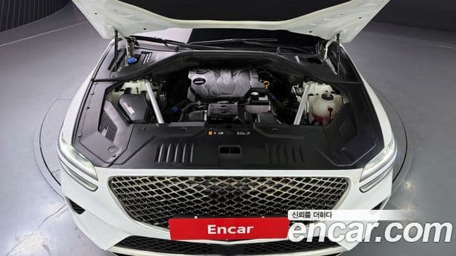 Genesis GV70, 2022 6