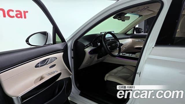 Genesis GV70, 2022 10