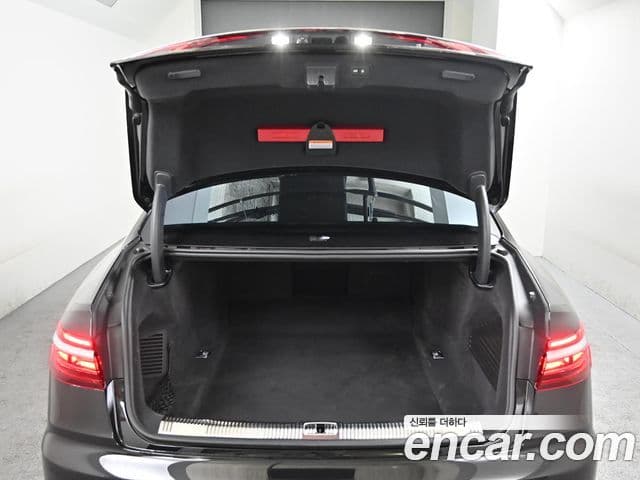 Audi A8 (D5) 55 TFSI Quattro Premium LWB, 2023 20