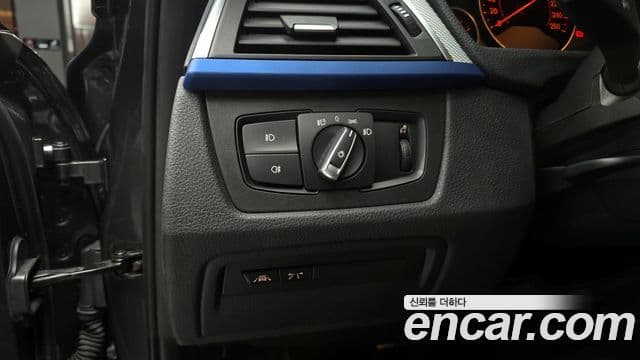 BMW 3시리즈 (F30) 320i M Sport, 2017 16