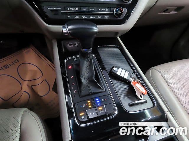 Kia All New Carnival Prestige, 2017 6