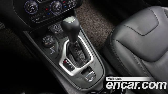 Jeep Cherokee(KL) 2.4 Longitude high AWD, 2018 9