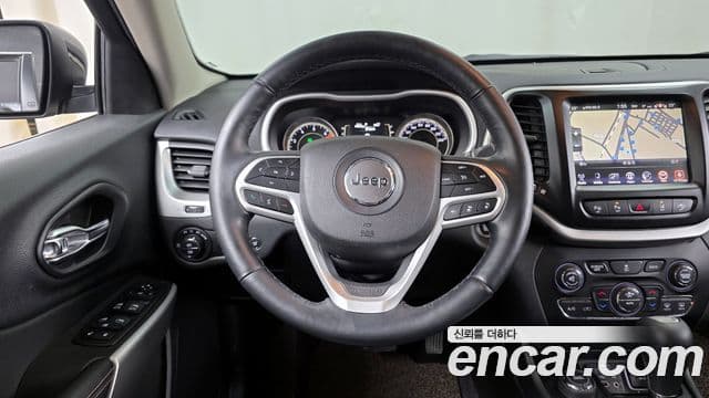 Jeep Cherokee(KL) 2.4 Longitude high AWD, 2018 13