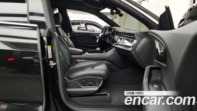Audi Q8 (4M) Premium, 2022 11
