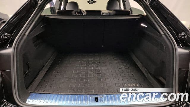 Audi Q8 (4M) Premium, 2022 20