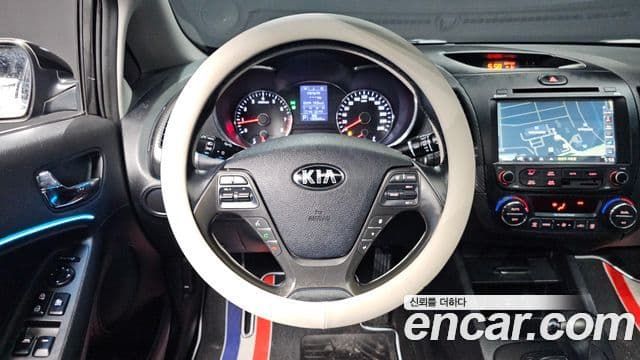 Kia K3 Prestige, 2015 13