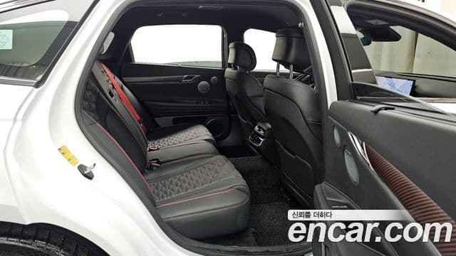 Genesis G80 (RG3) бензин 3.5 турбо AWD, 2025 12