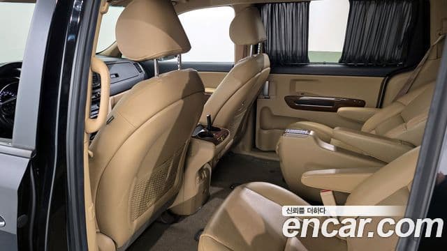 Kia All New Carnival Prestige, 2016 11