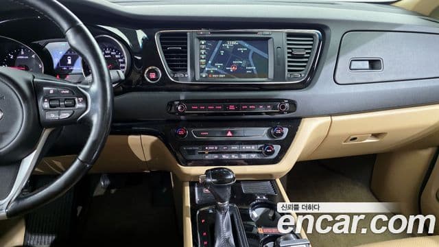 Kia All New Carnival Prestige, 2016 19