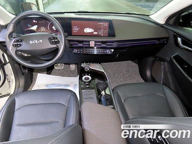 Kia EV6 Earth, 2022 10
