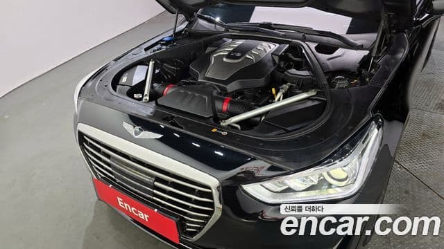 Genesis EQ900 Prestige, 2016 8