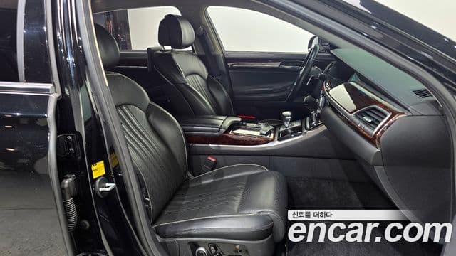 Genesis EQ900 Prestige, 2016 11