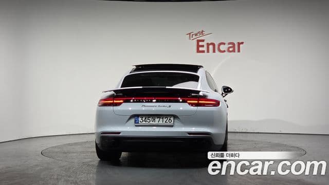 Porsche Panamera (971) 4.0 турбо, 2018 4