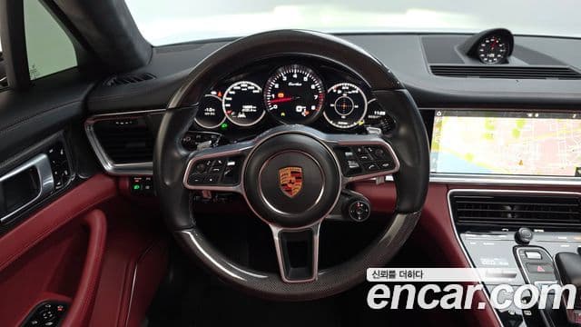 Porsche Panamera (971) 4.0 турбо, 2018 13