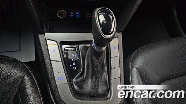 Hyundai Avante AD 1.6 GDI Value Plus, 2018 9