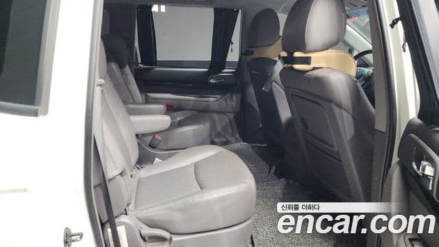 KG모빌리티(SsangYong) Korando 투리스모 4WD TX 9인승, 2016 12