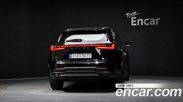Lexus NX350h 2세대 Premium, 2025 4