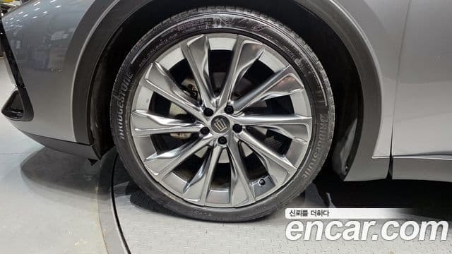 Toyota 크라운 кроссовер, 2024 все фото