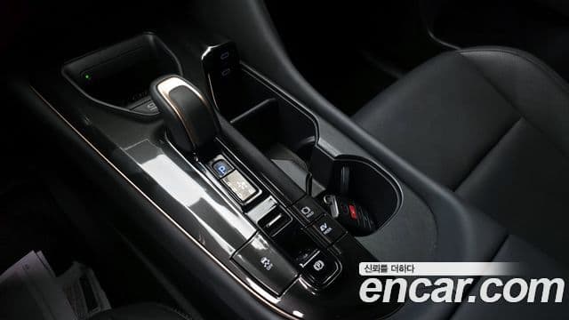 Toyota 크라운 кроссовер, 2024 9