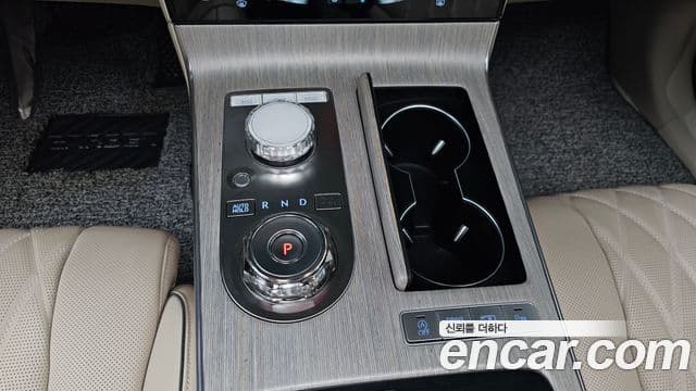 Genesis G80 (RG3) бензин 2.5 турбо AWD, 2025 9