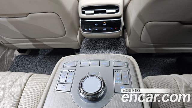 Genesis G80 (RG3) бензин 2.5 турбо AWD, 2025 19