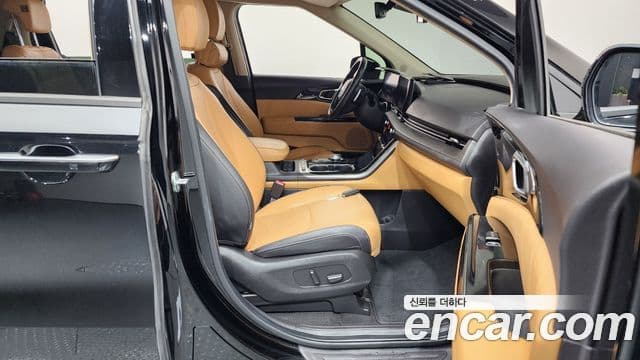 Kia Carnival 4세대 Signature, 2021 11