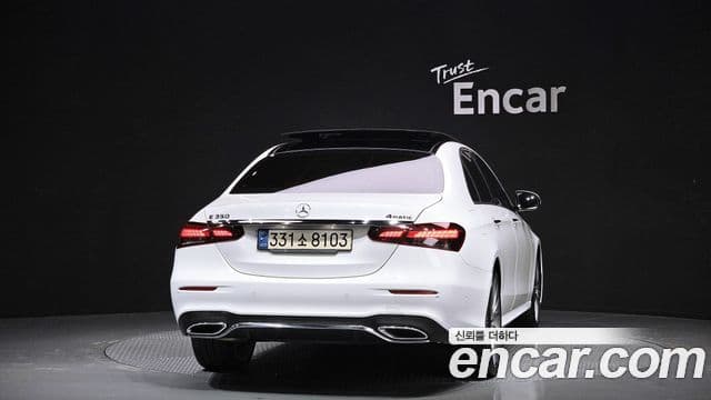 Mercedes-Benz E-класс W213 AMG Line, 2021 4