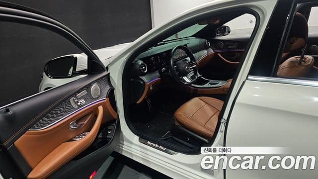 Mercedes-Benz E-класс W213 AMG Line, 2021 11