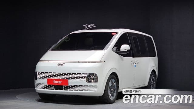 Hyundai Staria Modern, 2024 1