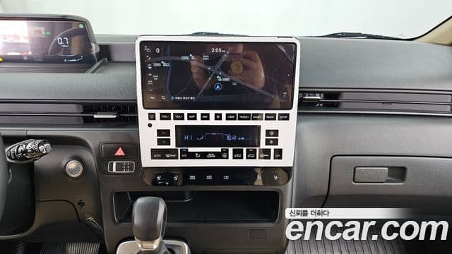 Hyundai Staria Modern, 2024 14